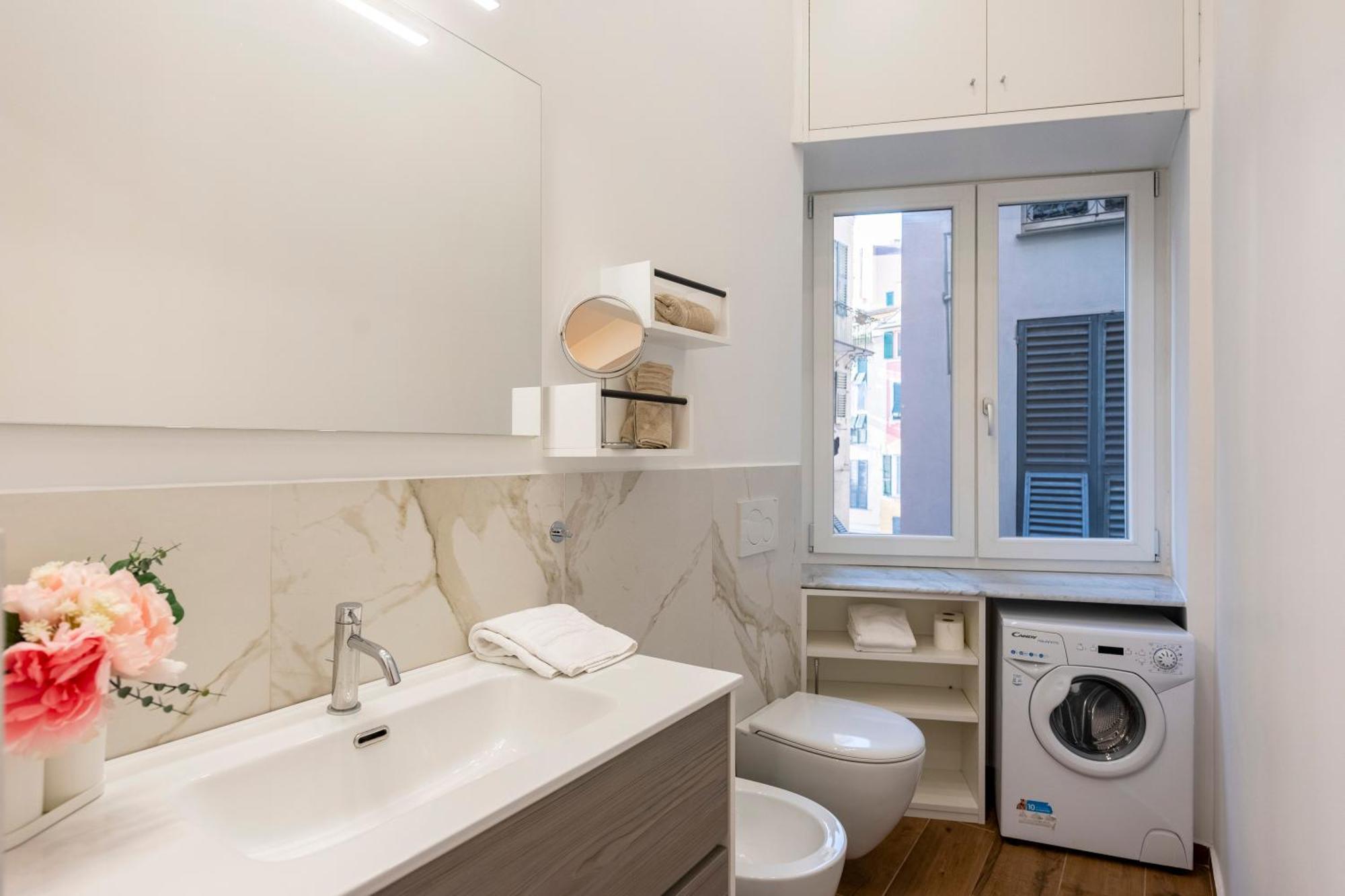 Lovely Flats In Historic Center - Happy Genova