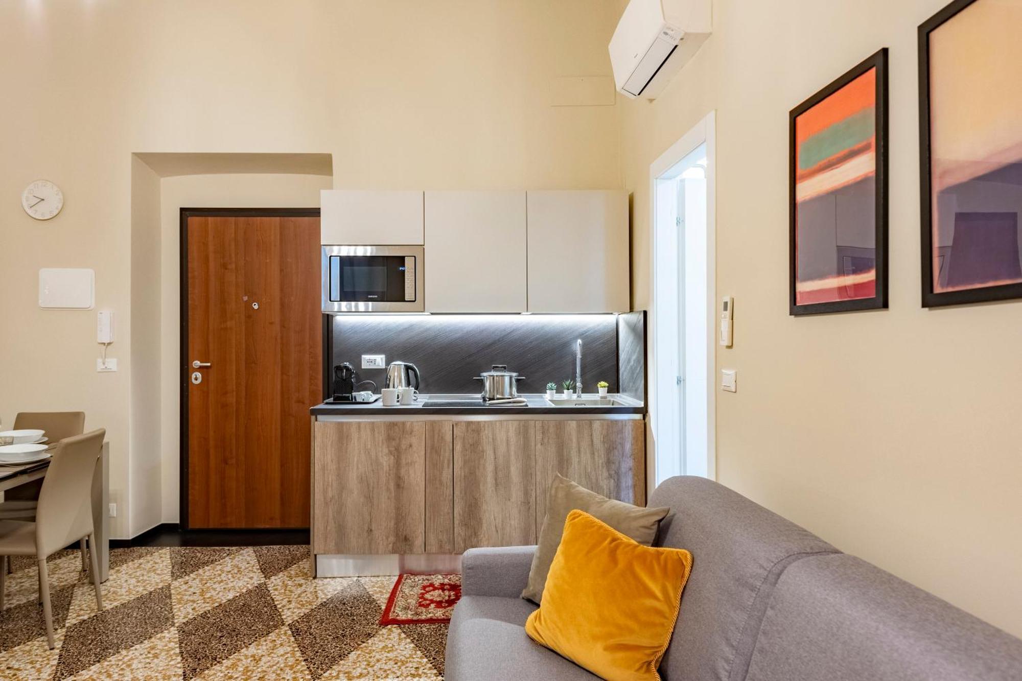 Lovely Flats In Historic Center - Happy *